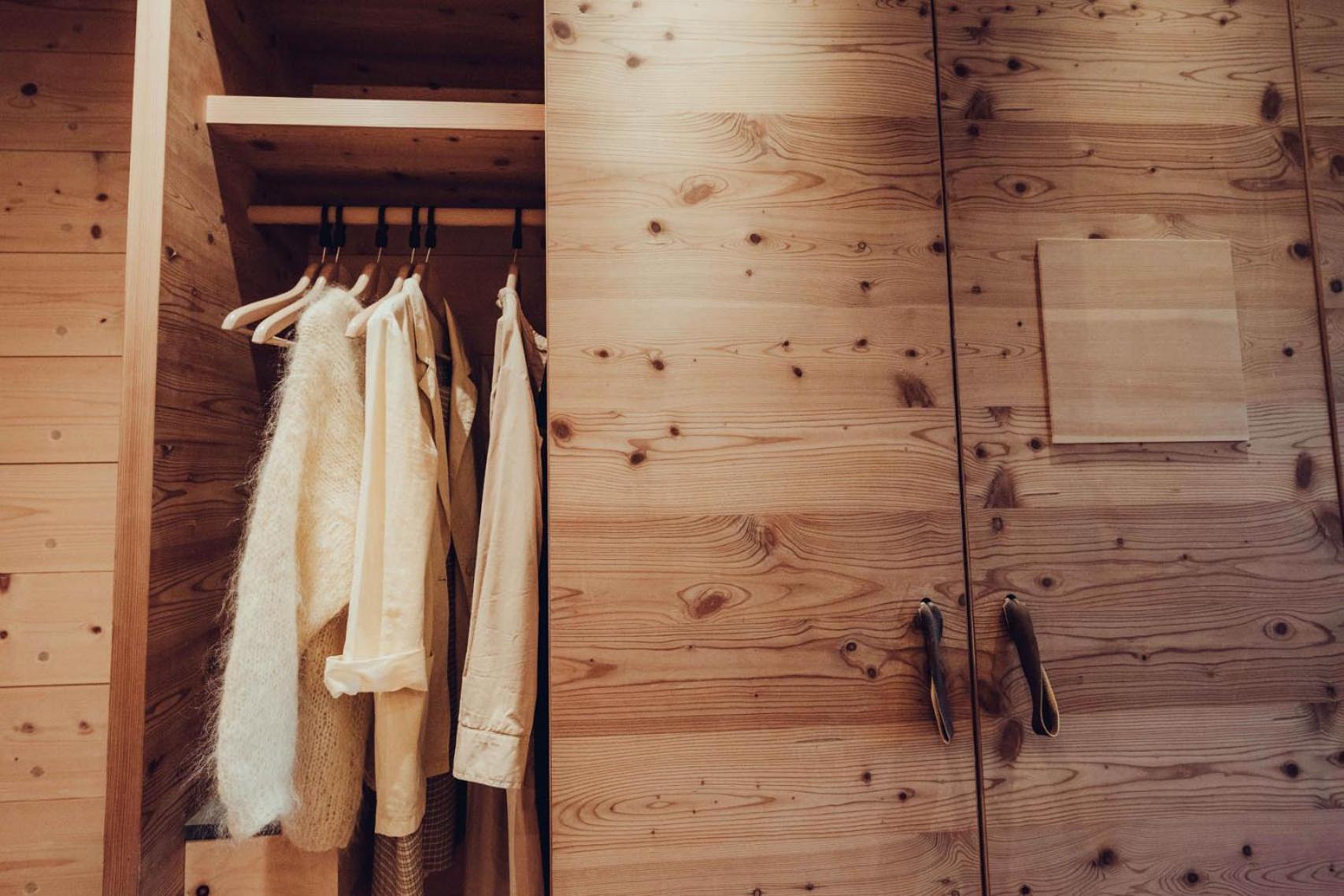 Holzhotel Forsthofalm Леоганг Экстерьер фото