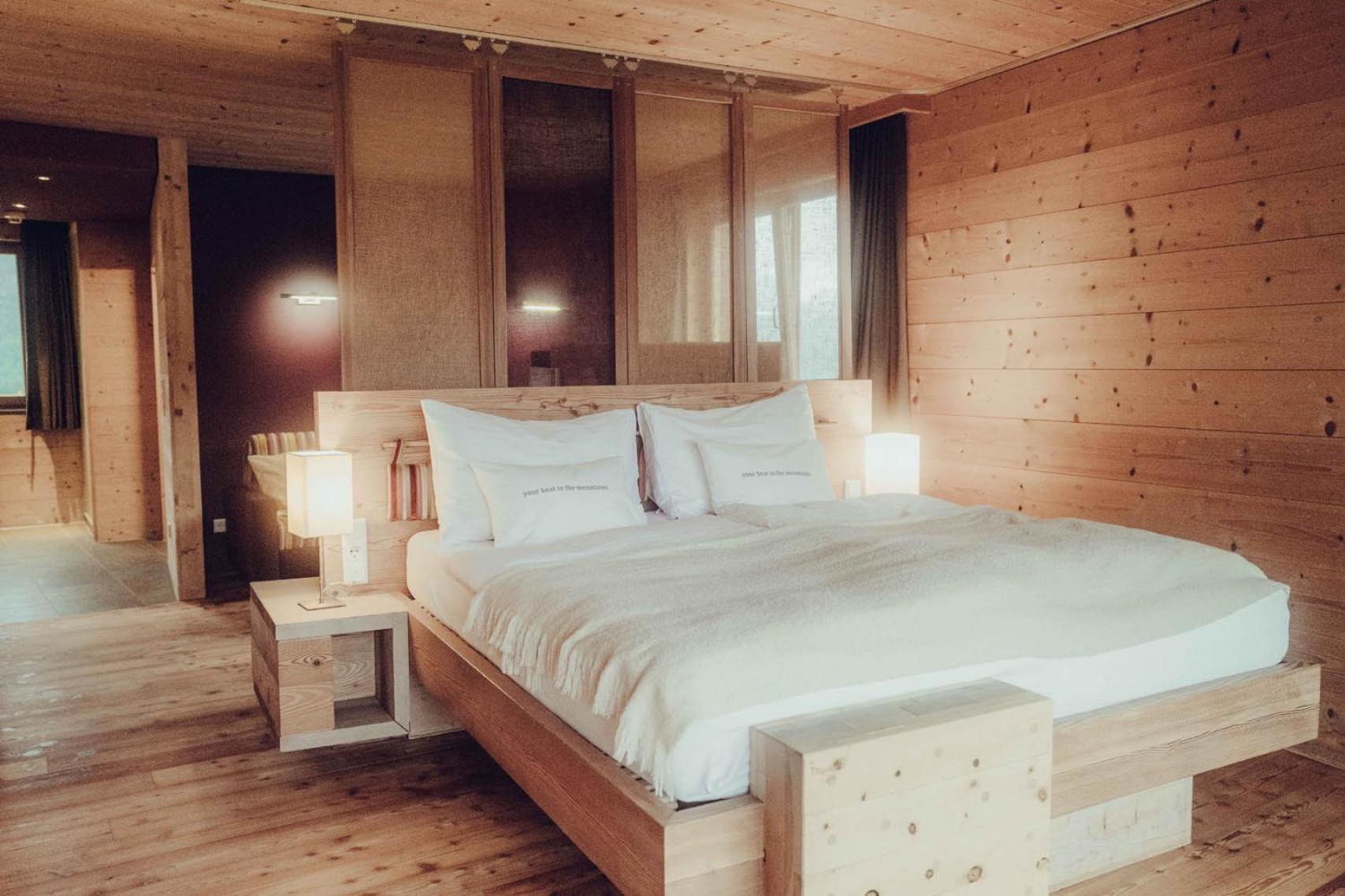 Holzhotel Forsthofalm Леоганг Экстерьер фото