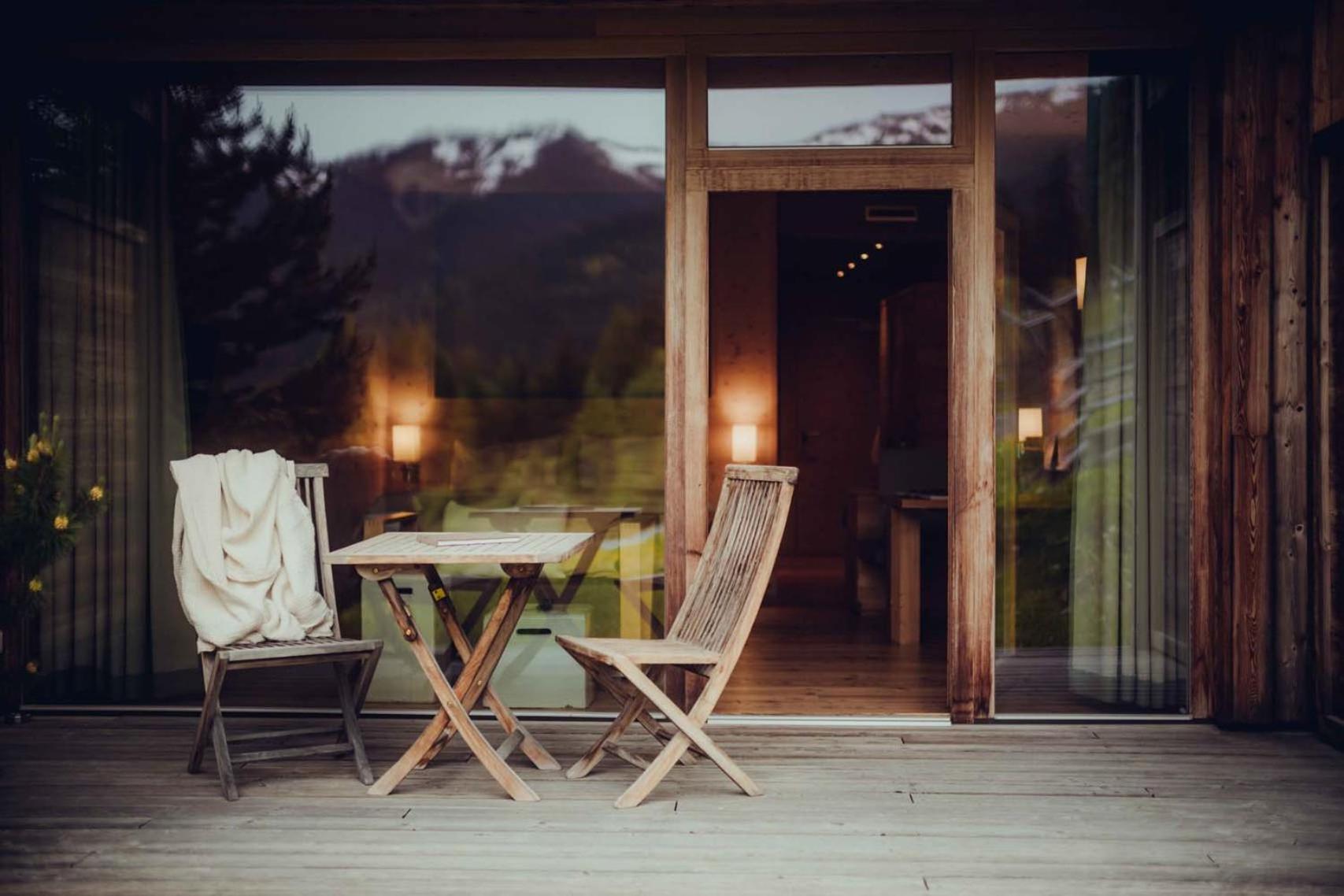 Holzhotel Forsthofalm Леоганг Экстерьер фото