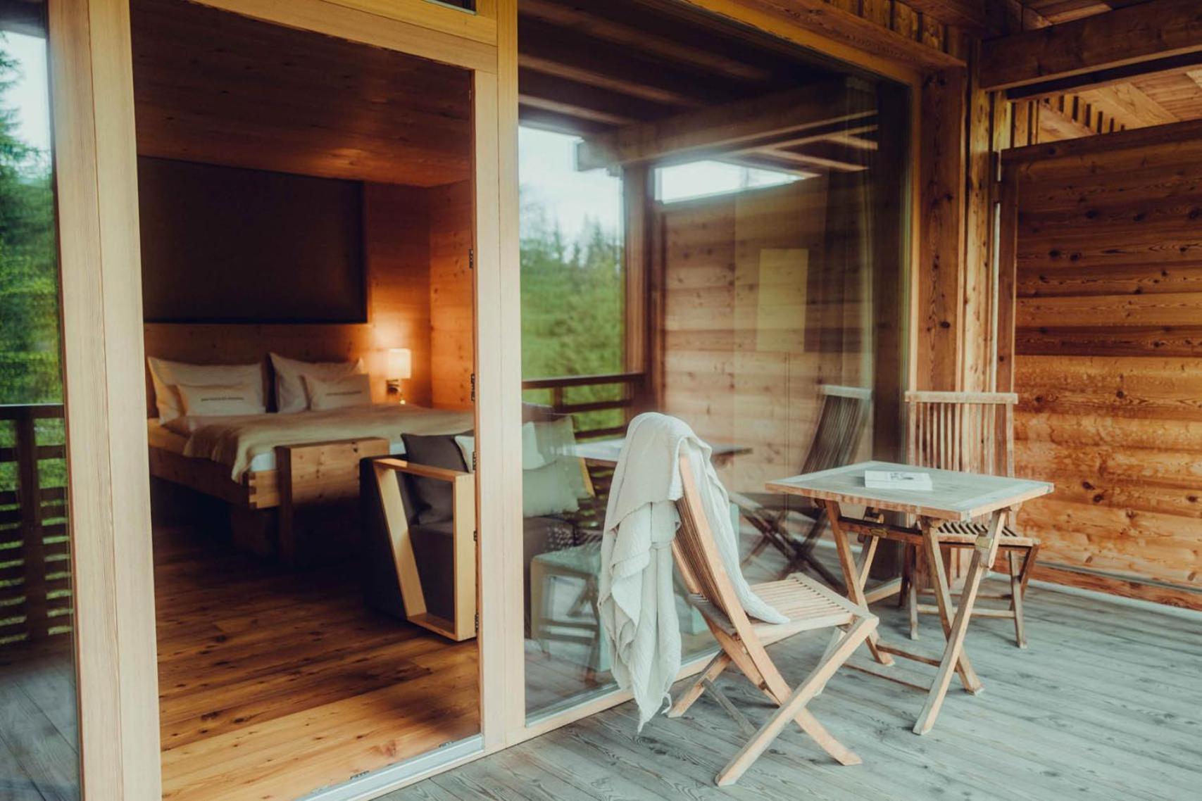 Holzhotel Forsthofalm Леоганг Экстерьер фото